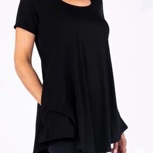 💙 Sweetlegs T-shirt, Black, Size L